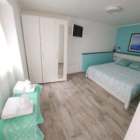 Casa Al Mare Orchidea - Motoparking - Wifi Free - Ac Кала Гононе Екстериор снимка
