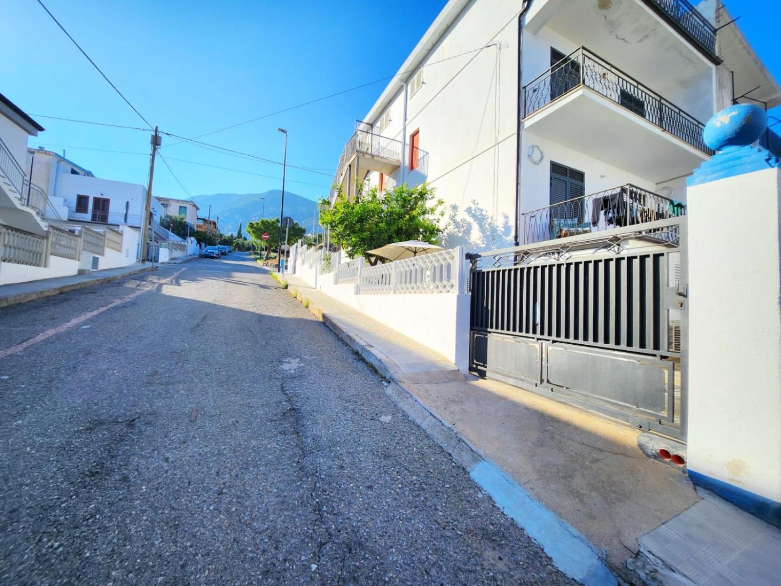 Casa Al Mare Orchidea - Motoparking - Wifi Free - Ac Кала Гононе Екстериор снимка